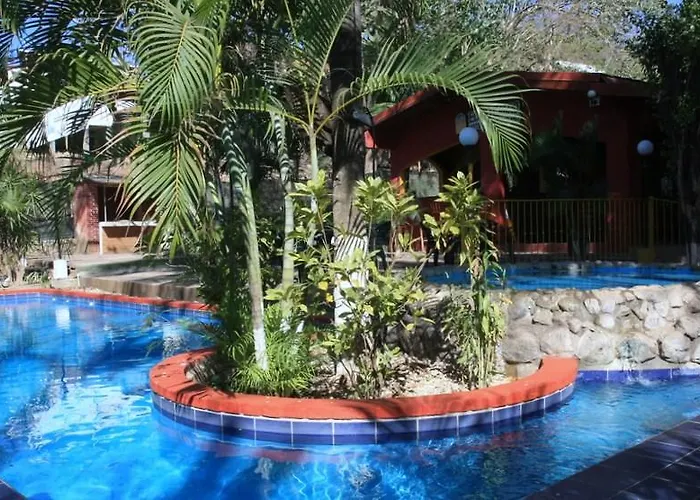 El Milagro Hotel 3*