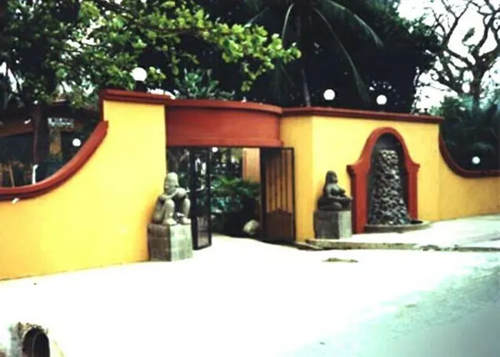 Hotel El Milagro 3*